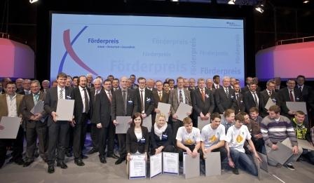 Die Gewinner des Förderpreis Arbeit · Sicherheit · Gesundheit 2013 der BG...