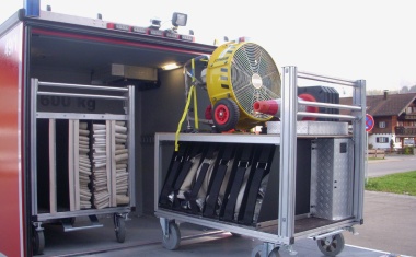 Rollcontainer für Feuerwehren