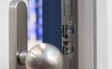 Winkhaus: Alternative zu elektrischem Türöffner