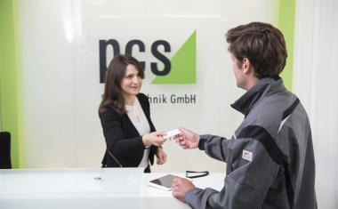 PCS: Besuchermanagement sorgt für Transparenz und dokumentierte Sicherheitsbelehrung