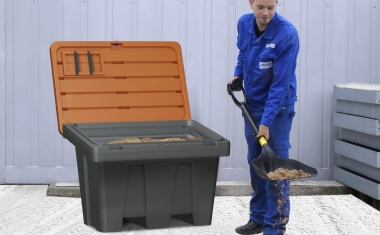 Denios Streugutbehälter zur Winterdienst-Saison