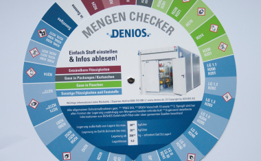 Mit dem Denios Mengen-Checker zur gesetzeskonformen Gefahrstofflagerung