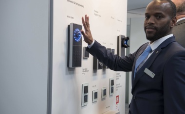 PCS auf der Itsa: Biometrische Zutrittsleser