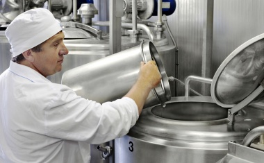 Bosch: Perimeterschutz für Molkerei in Waldgebiet