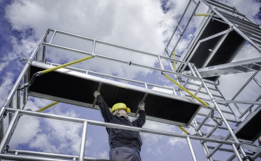 Munk Günzburger Steigtechnik: neue Ergo-Plattform für Rollgerüste