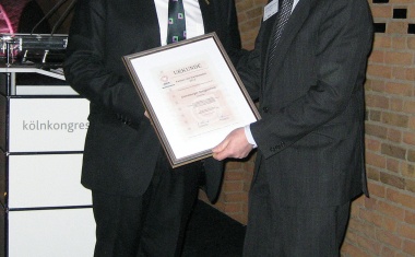 Günzburger Steigtechnik ist Top-Fachhandelspartner 2012