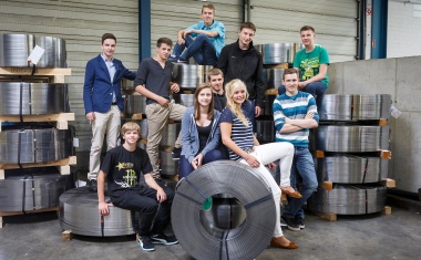 Zehn Auszubildende starten bei Winkhaus ins Berufsleben