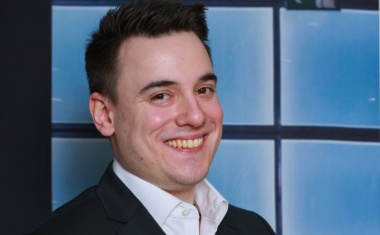 Axis erweitert sein Vertriebsteam