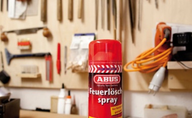 Feuerlöschspray von Abus: Leicht zu bedienen
