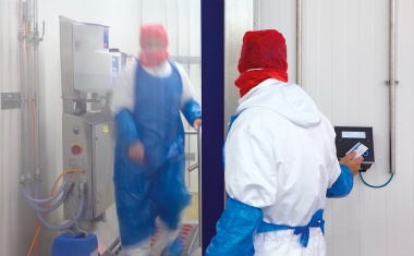 Zutrittssteuerung in der Lebensmittelproduktion