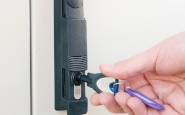 Elektronische Schließanlage sichert Stadtwerke Weilheim