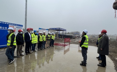 Denios legt Grundstein für neues Gebäude in China