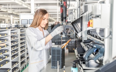 B&R baut Fertigung deutlich aus