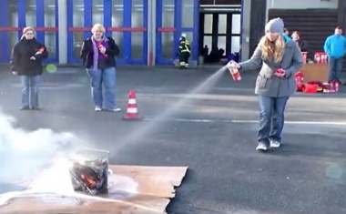 Feuerlöschsprays für Büro, Auto, Werkstatt und Küche