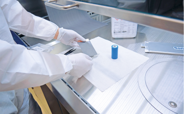 Containment für die Batterieindustrie: Sichere Forschungsarbeiten an Kathodenmaterialien