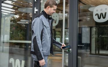 Abus bringt neues Zutrittskontrollsystem Tectiq auf den Markt