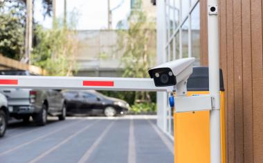 Lieferverkehrsmanagement kombiniert mit Zutrittskontrolle