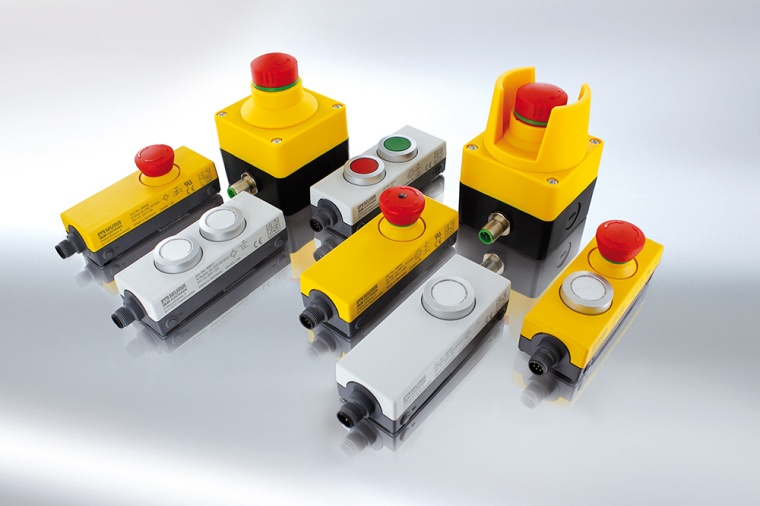 Die Taster mit M12 Anschluss können mit Standard-M12-Leitungen in das System...