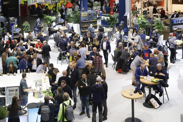 Messe Düsseldorf mit Rekordzahlen: Zehn Hallen, mehr als 78.000 Quadratmeter,...