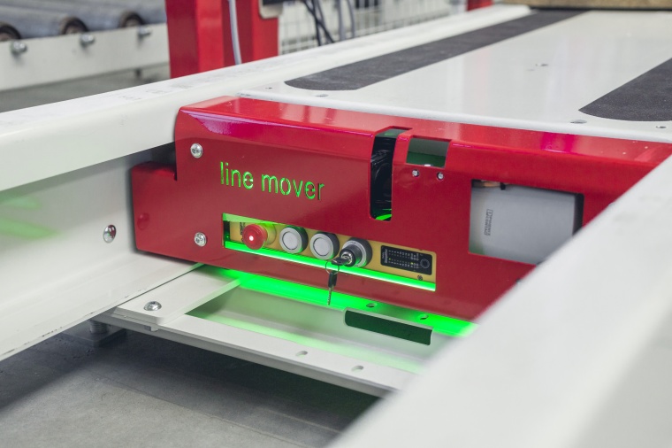 In das Gehäuse des Line Movers integrierter Safety Simplifier (gelb)