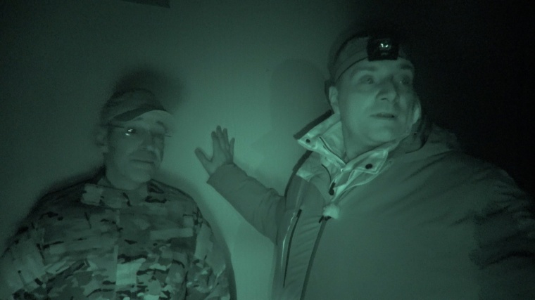 Im Dienst der Sicherheit mit Nachtsichtgeräten gefilmt: Dopler (l.) und Piendl...
