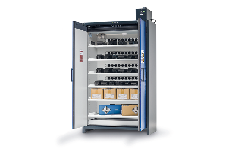 Lithium-Ionen Akku-Ladesschrank SmartStore mit Denios connect. © Denios SE