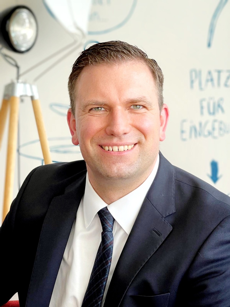 Ivo Pestel, Leiter der operativen Sicherheit in der Konzernsicherheit der R+V...