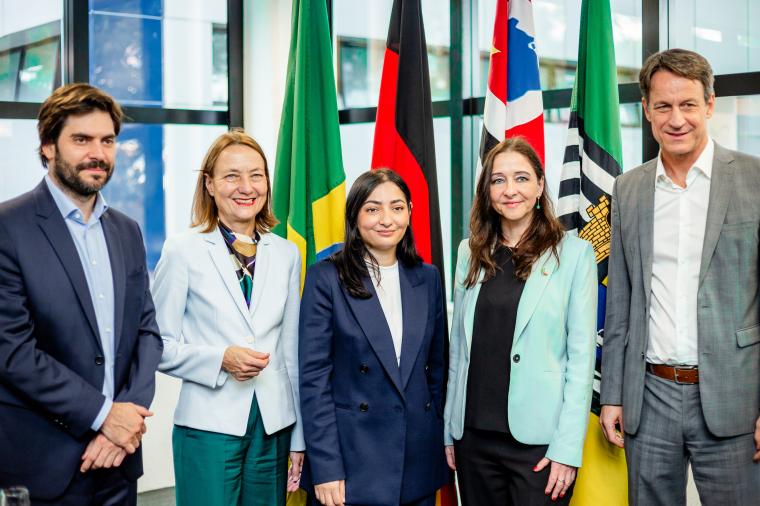 Beim Besuch des brasilianischen Tochterunternehmens von Schmersal in Boituva...